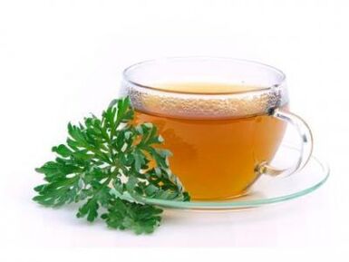 Infusión de ajenjo con tomiño - un remedio popular para a prostatite