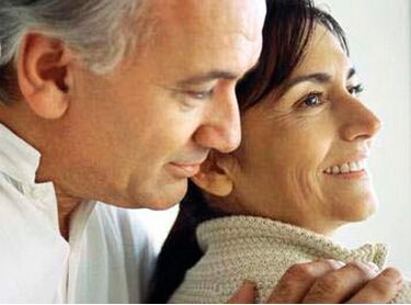 Esposa e marido curaron a prostatite